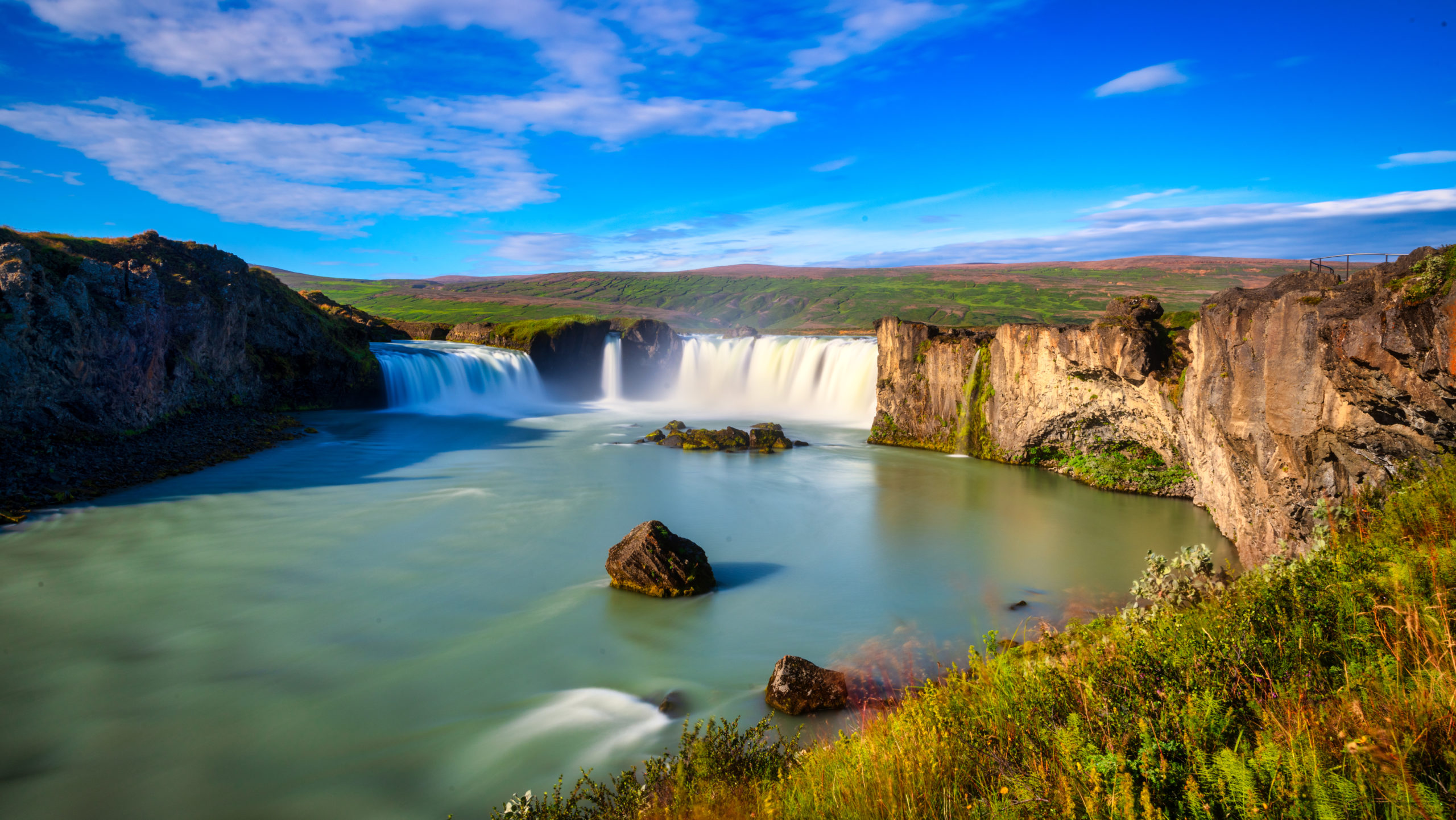 Goðafoss is one of the hundreds of show-stopping waterfalls Iceland